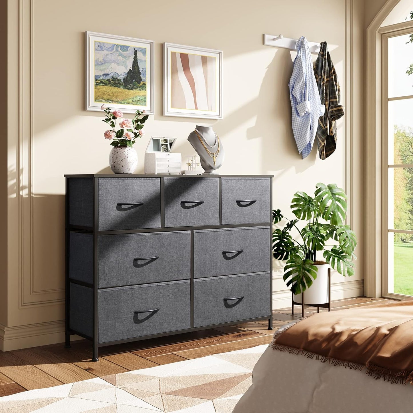 Everwood Signature Elara – Bedroom Dresser, Closet Organizer & Tv Stand